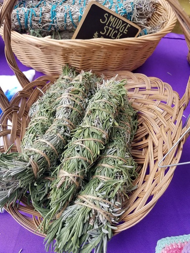 wildwoodlavenderfarm: Smudge Stick